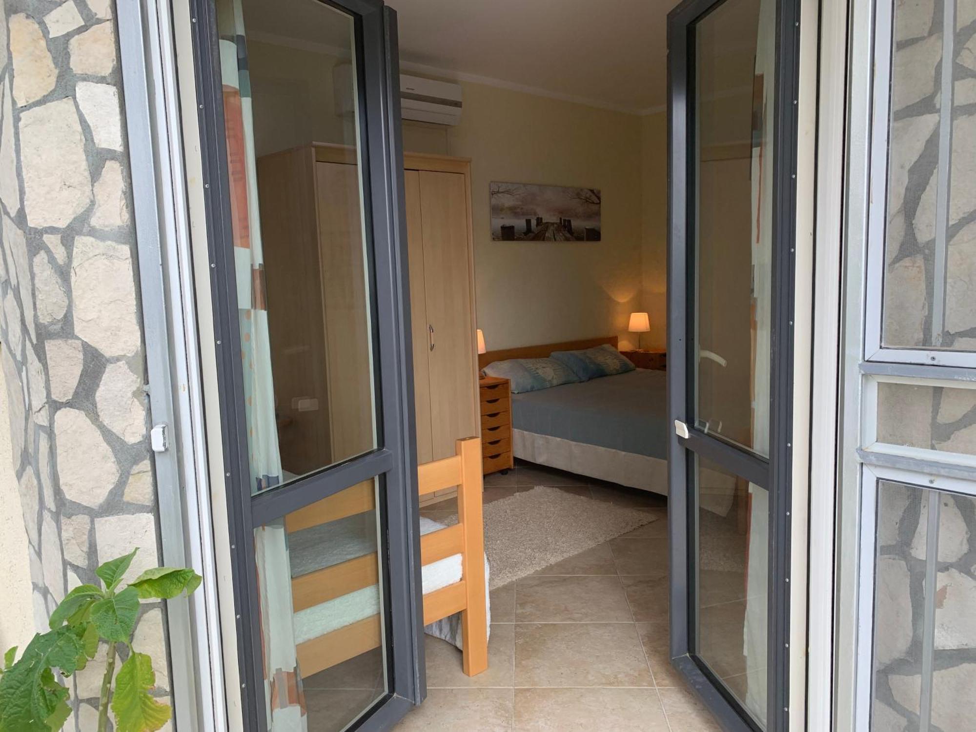 Apartments Mirian Petrovac Exterior photo